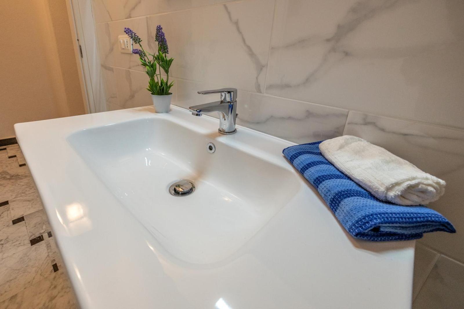 La Corte Sconta Finalborgo Finale Ligure Ngoại thất bức ảnh